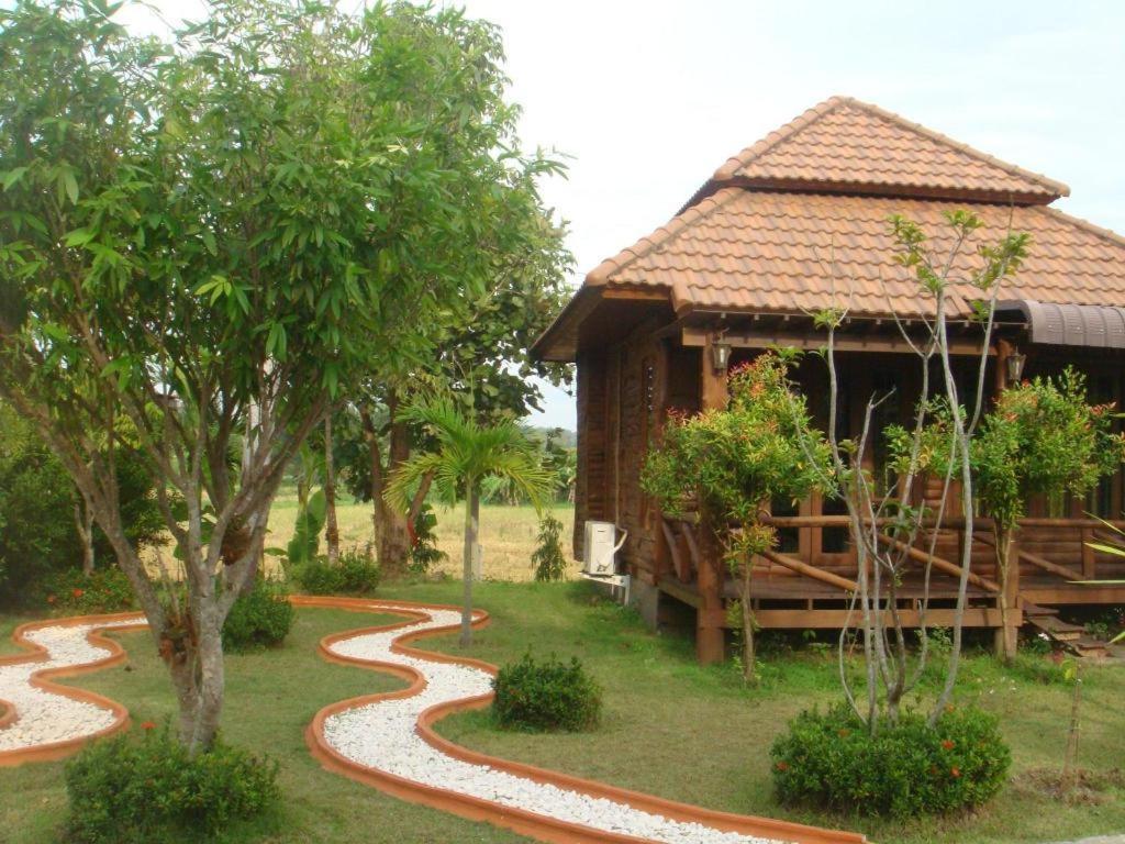 Indie House @ Maerim Chiang Mai Exterior foto